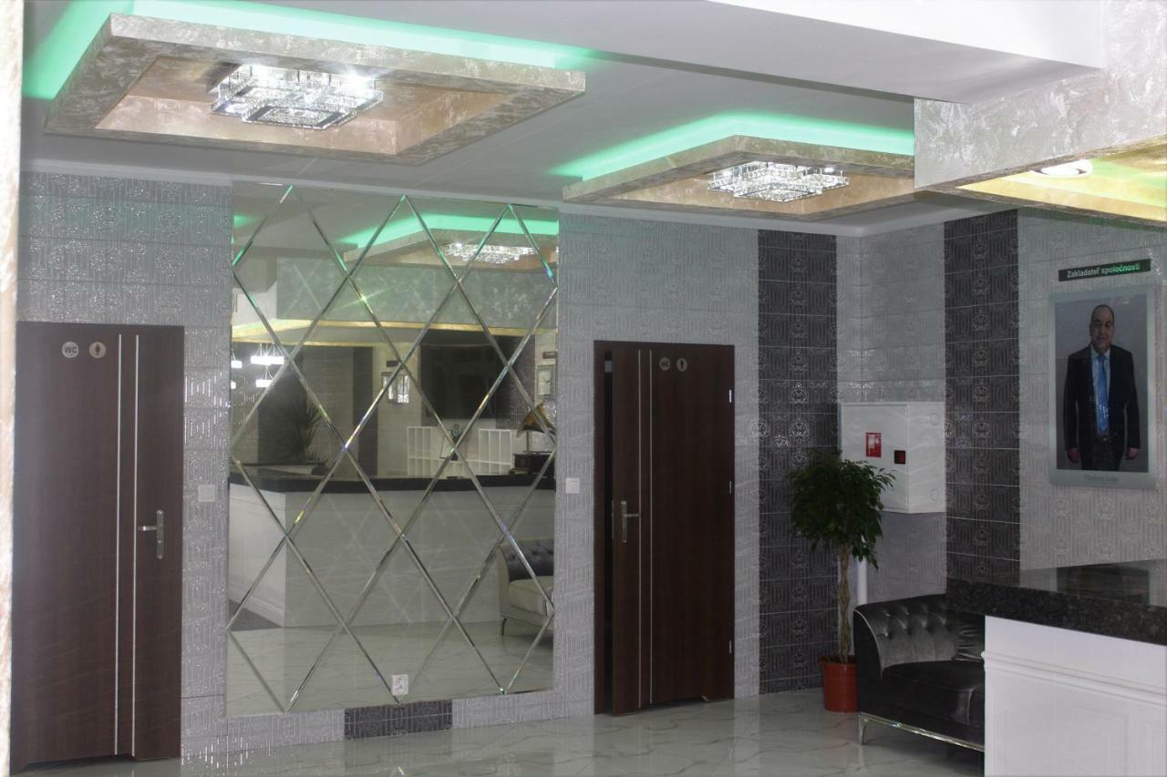 Hotel Chio Vazec Экстерьер фото